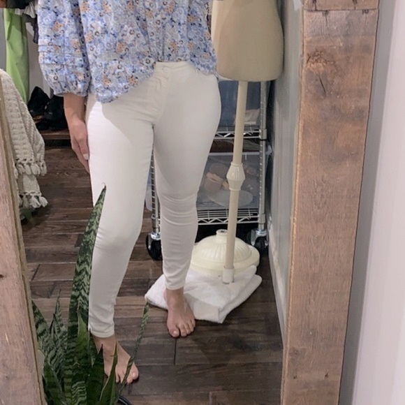 H&M white jeans size 8 - Picture 2 of 6